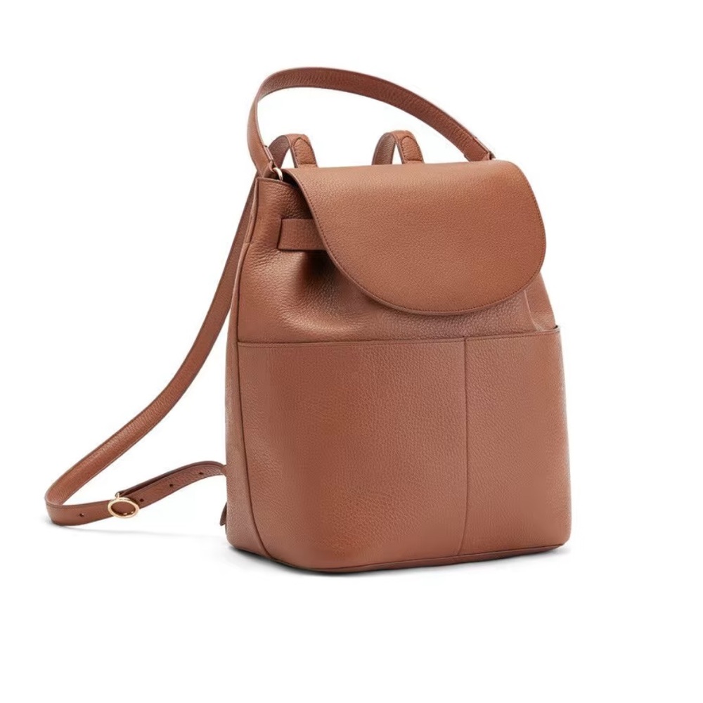 Cuyana Pebbled Leather Backpack in Camel